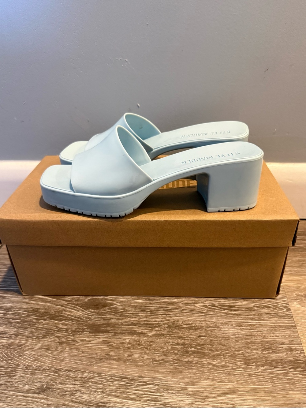 Steve Madden Sandals